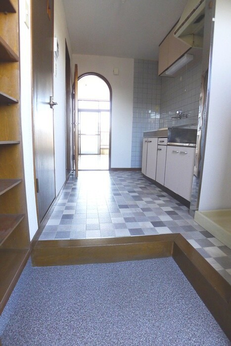 物件内観写真12　(廊下)