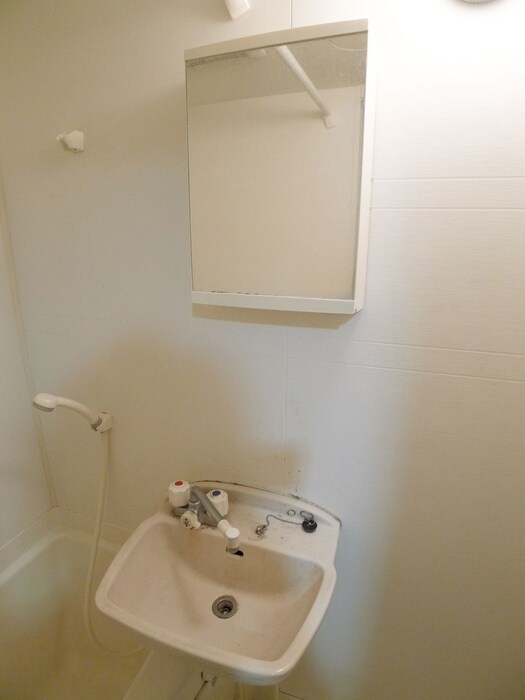 物件内観写真12　(洗面)