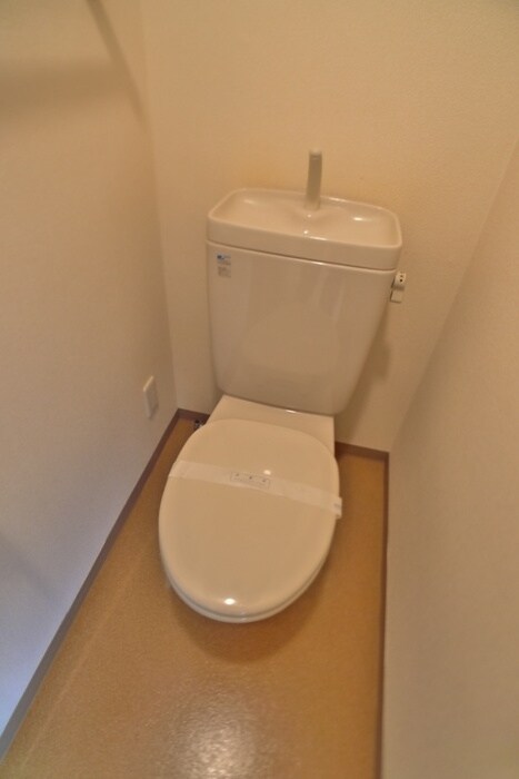 物件内観写真15　(トイレ)