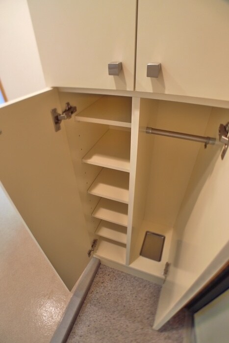 物件内観写真16　(靴箱)