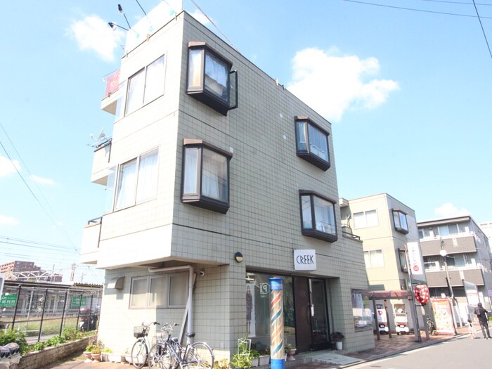 物件外観写真6　(駐輪場)