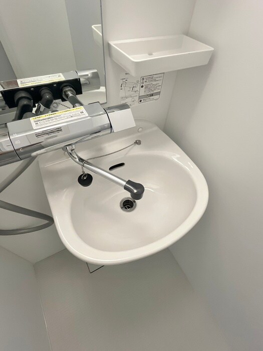 物件内観写真12　(洗面)