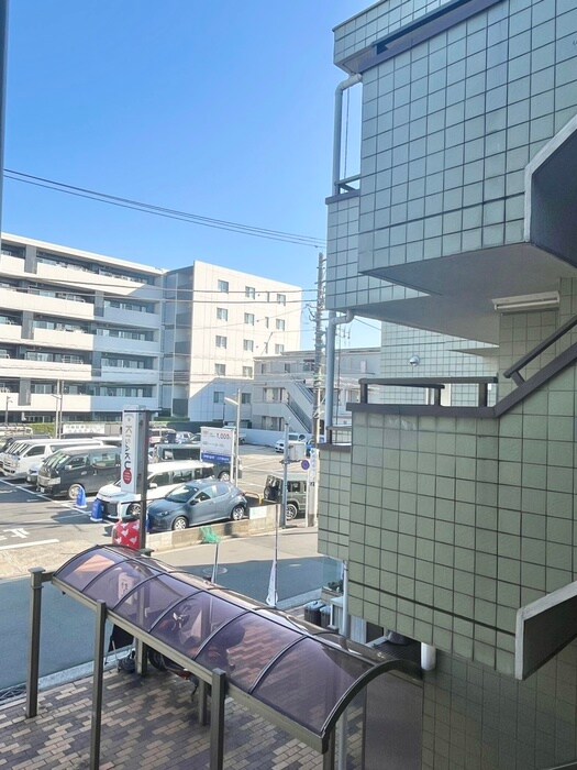 物件内観写真15　(室内からの展望)