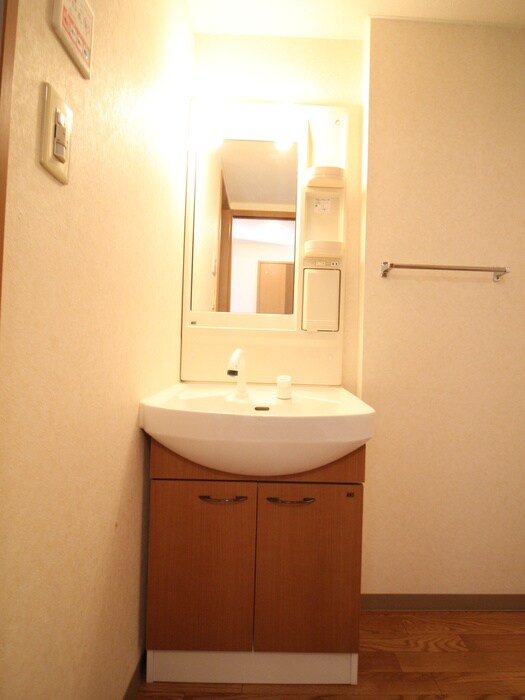 物件内観写真13　(洗面)