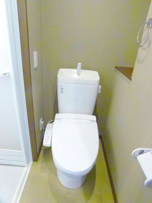 物件内観写真15　(トイレ)