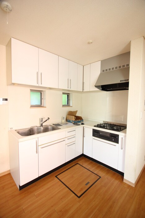 物件内観写真8　(キッチン)