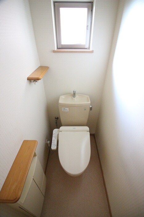 物件内観写真10　(トイレ)