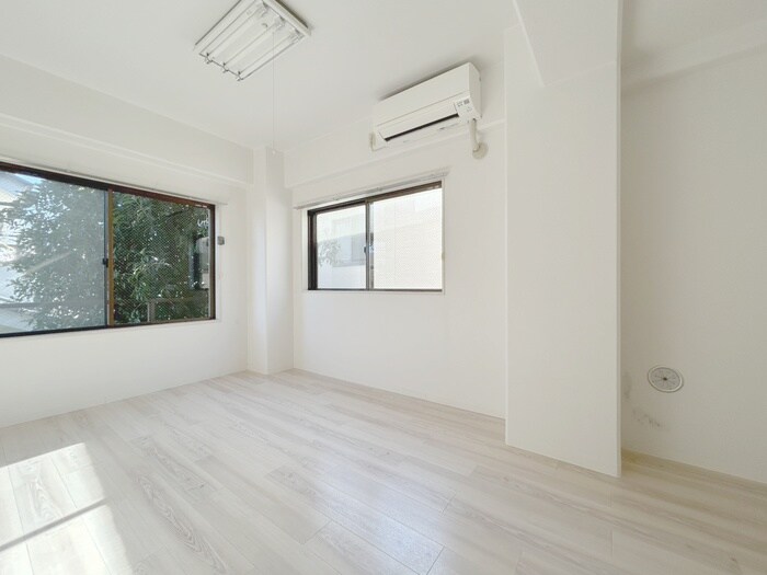 物件内観写真6　(居室)