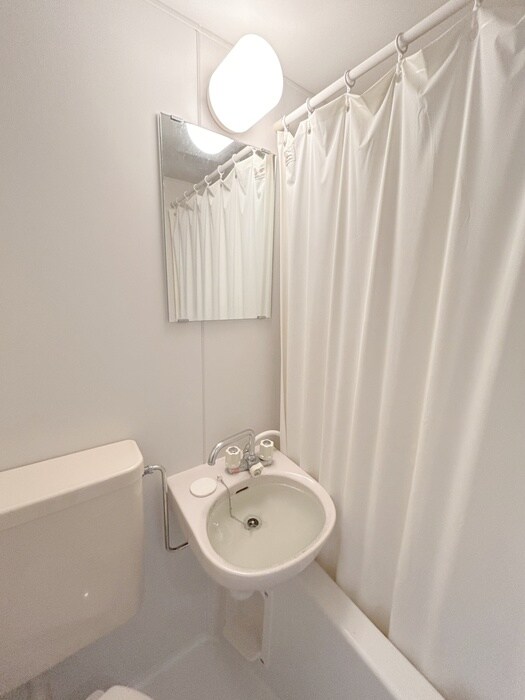 物件内観写真13　(洗面)