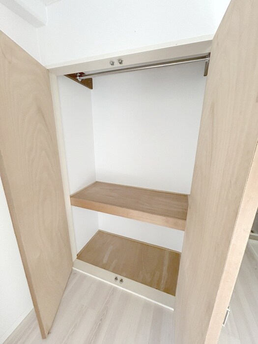 物件内観写真18　(収納)