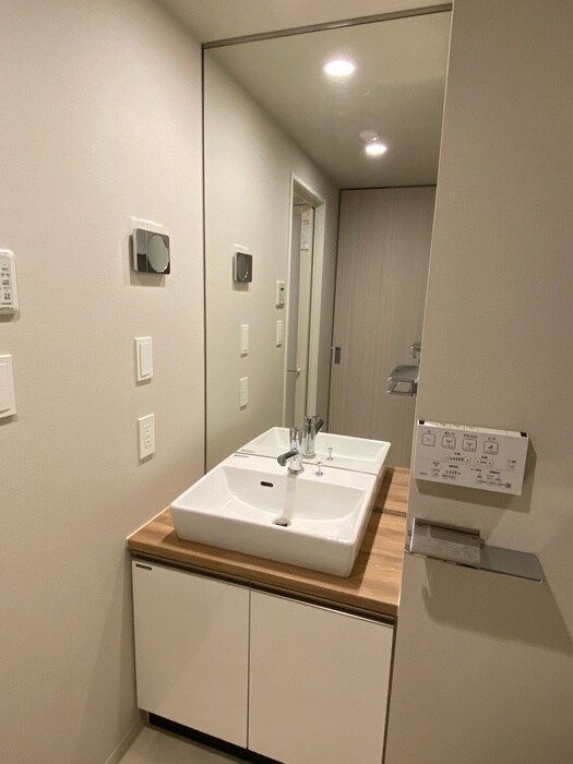 物件内観写真14　(洗面)