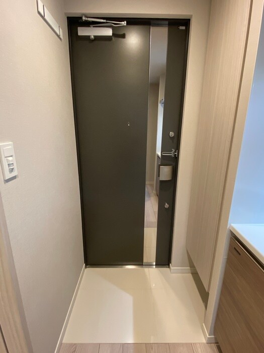 物件内観写真19　(玄関)