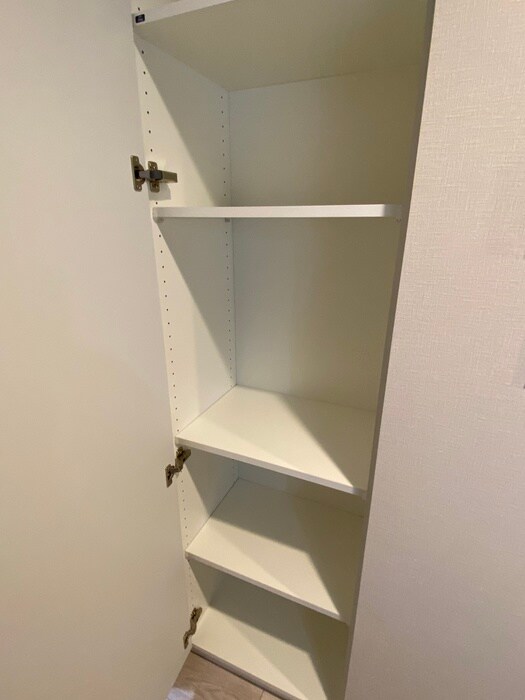 物件内観写真22　(収納)