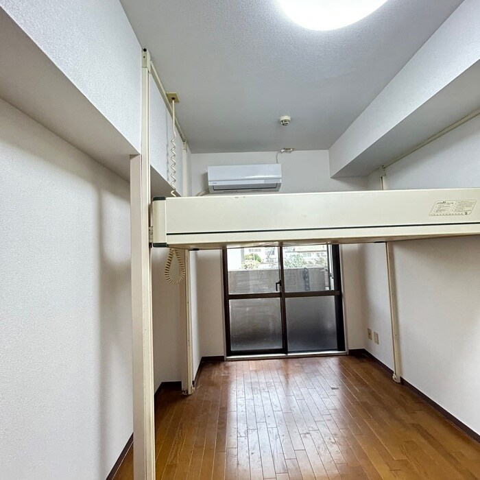 物件内観写真19　(居室)