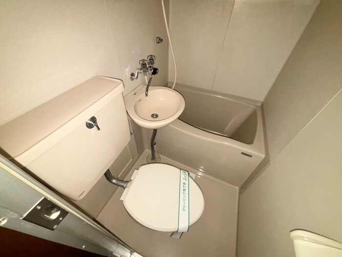 物件内観写真10　(トイレ)