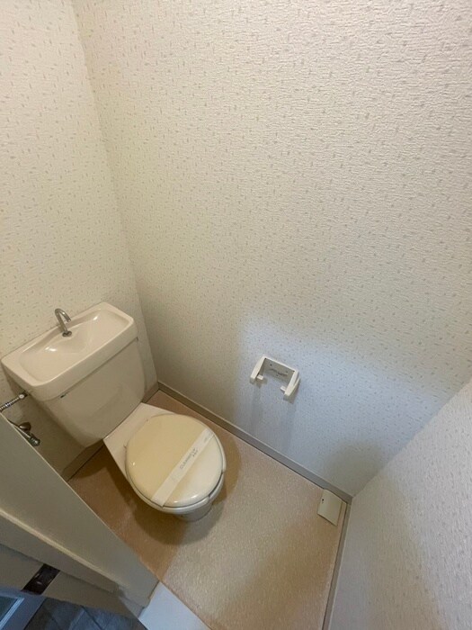 物件内観写真11　(トイレ)