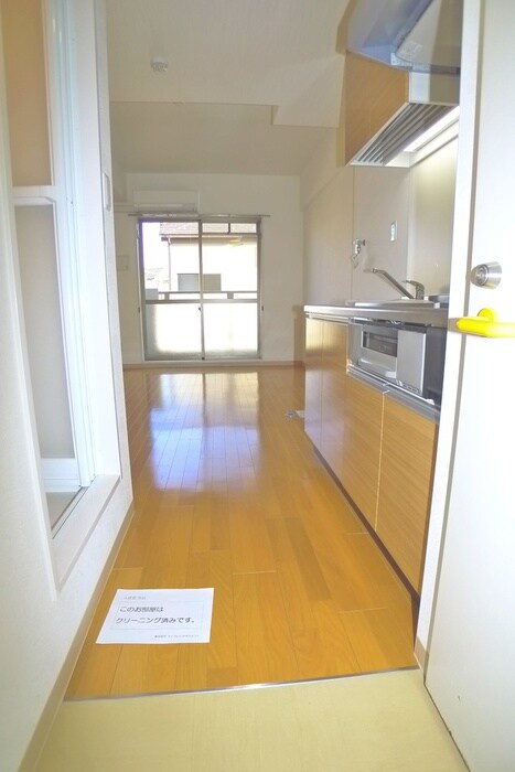 物件内観写真17　(玄関)