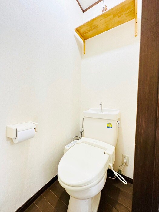 物件内観写真14　(トイレ)