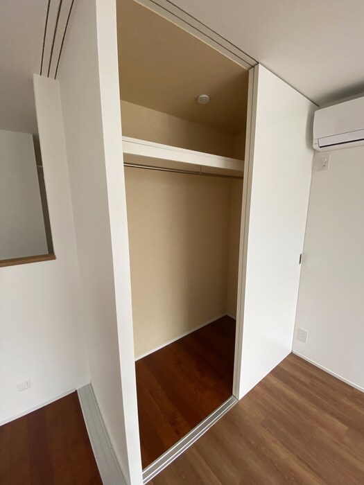 物件内観写真10　(収納)