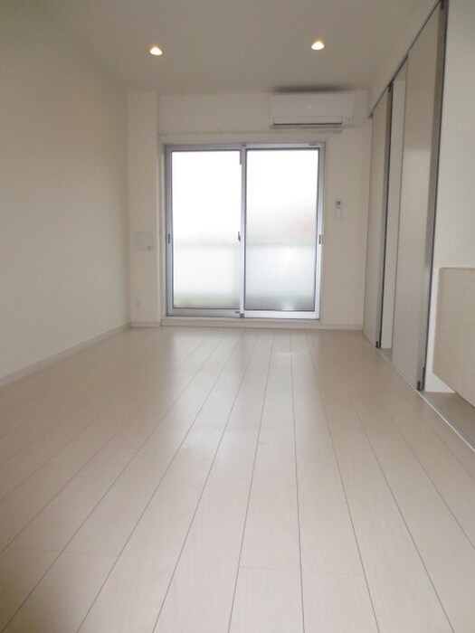 物件内観写真11　(居室)