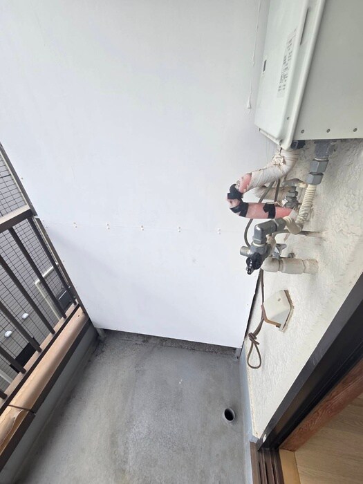 物件内観写真13　(洗濯機置場)