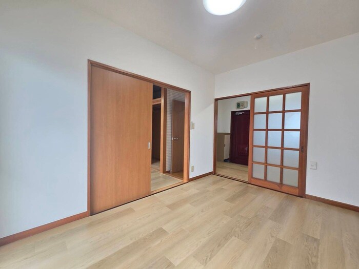 物件内観写真18　(居室)