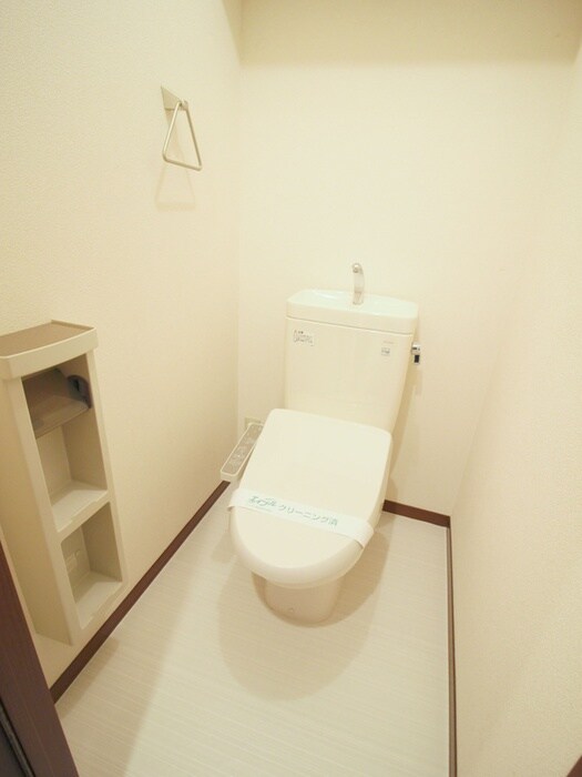 物件内観写真13　(トイレ)