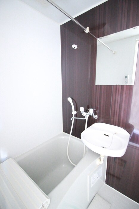 物件内観写真9　(バス／シャワールーム等)