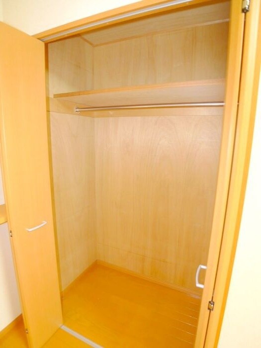 物件内観写真9　(収納)