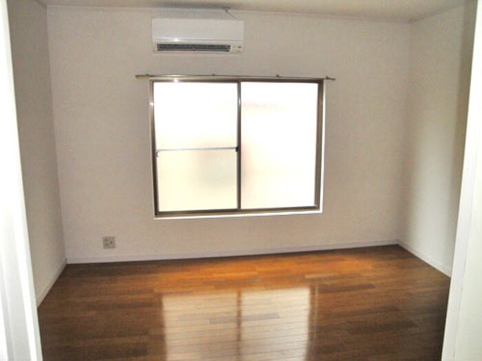 物件内観写真12　(居室)