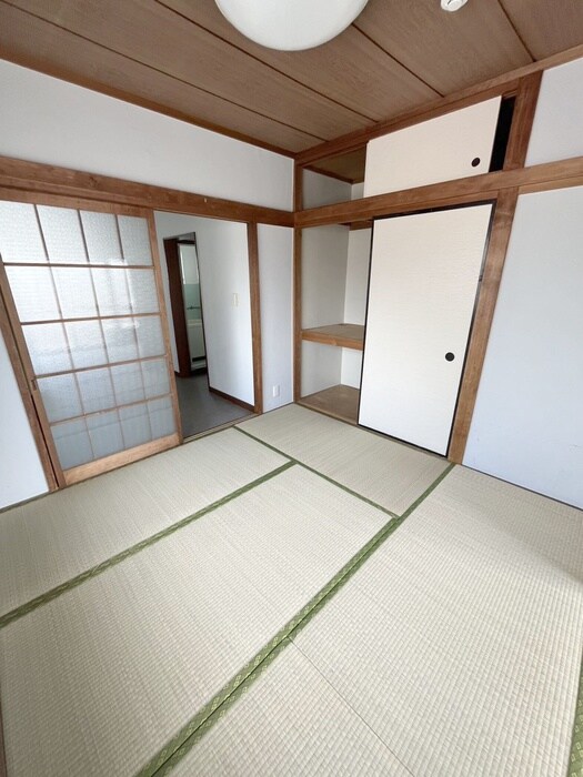 物件内観写真8　(居室)