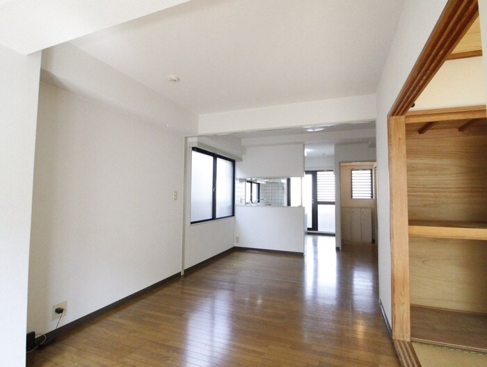 物件内観写真15　(居室)