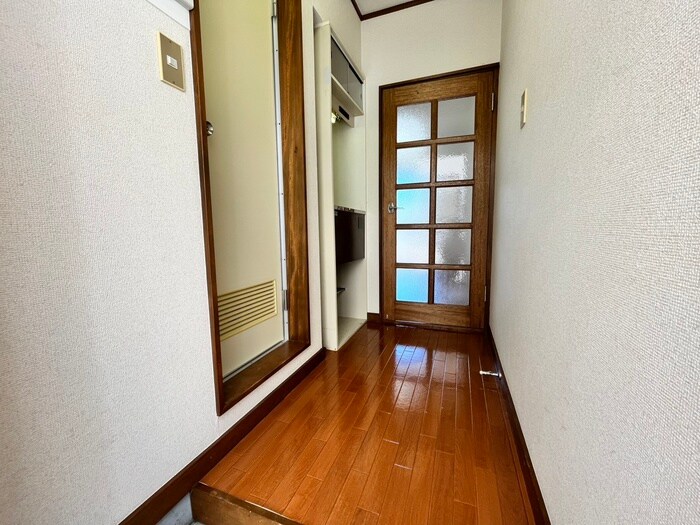 物件内観写真15　(廊下)