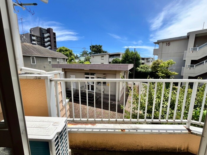 物件内観写真20　(室内からの展望)