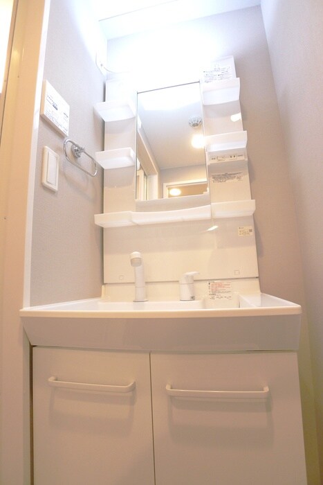 物件内観写真11　(洗面)