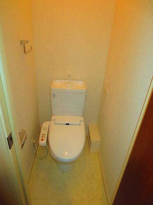 物件内観写真7　(トイレ)