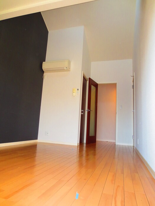 物件内観写真13　(居室)