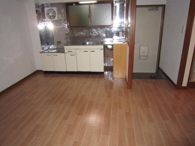 物件内観写真6　(キッチン)