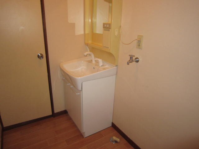 物件内観写真11　(洗面)