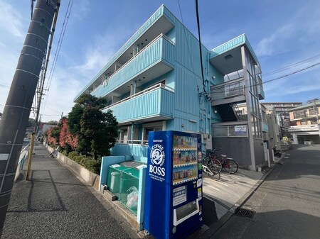 ヒルサイド・フラッツⅢ外観写真