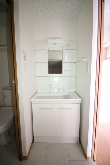 物件内観写真18　(洗面)