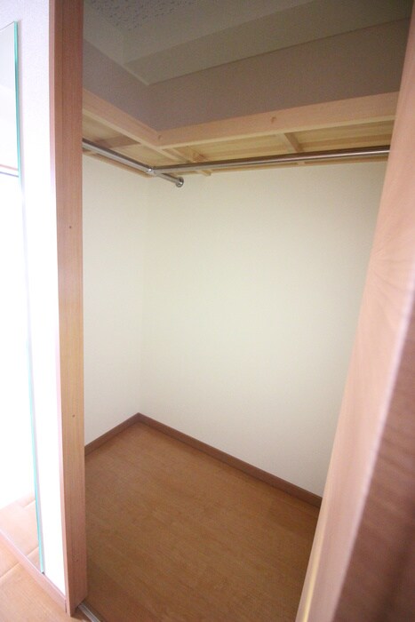 物件内観写真20　(収納)