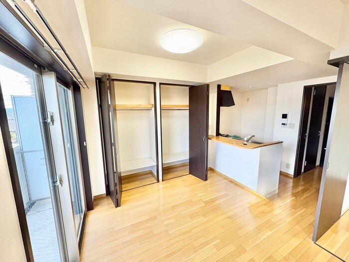 物件内観写真10　(居室)