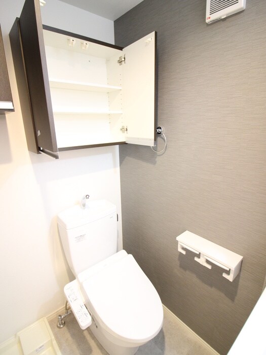 物件内観写真15　(トイレ)