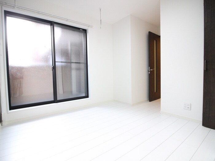 物件内観写真22　(居室)