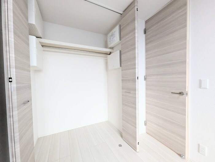 物件内観写真11　(収納)