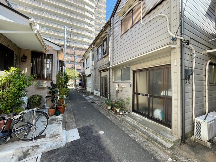 物件外観写真5　(周辺環境)