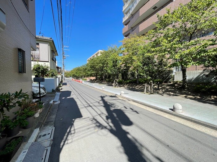 物件外観写真6　(周辺環境)