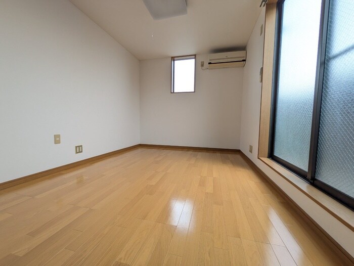 物件内観写真15　(廊下)