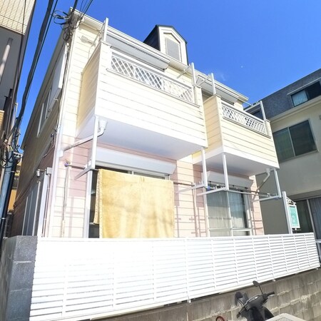 ハイツスリースター外観写真